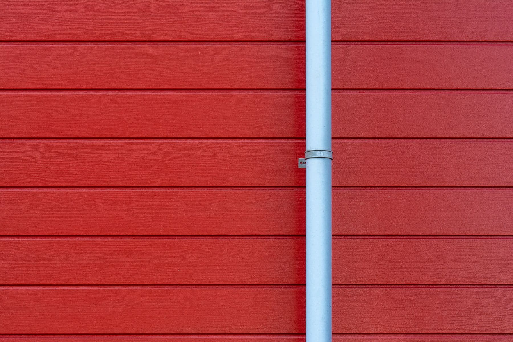 Eavestroughs & Gutters detail