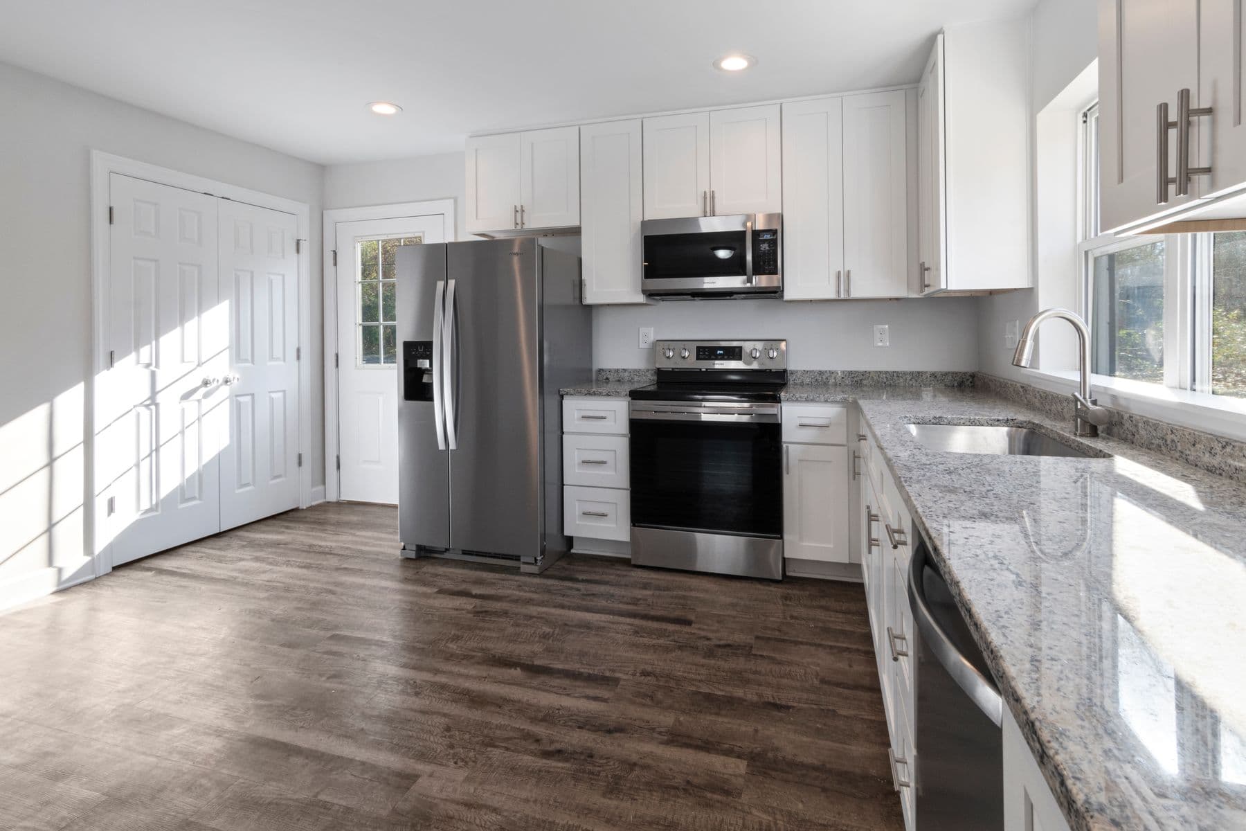 Maple Heights Kitchen, New Sudbury